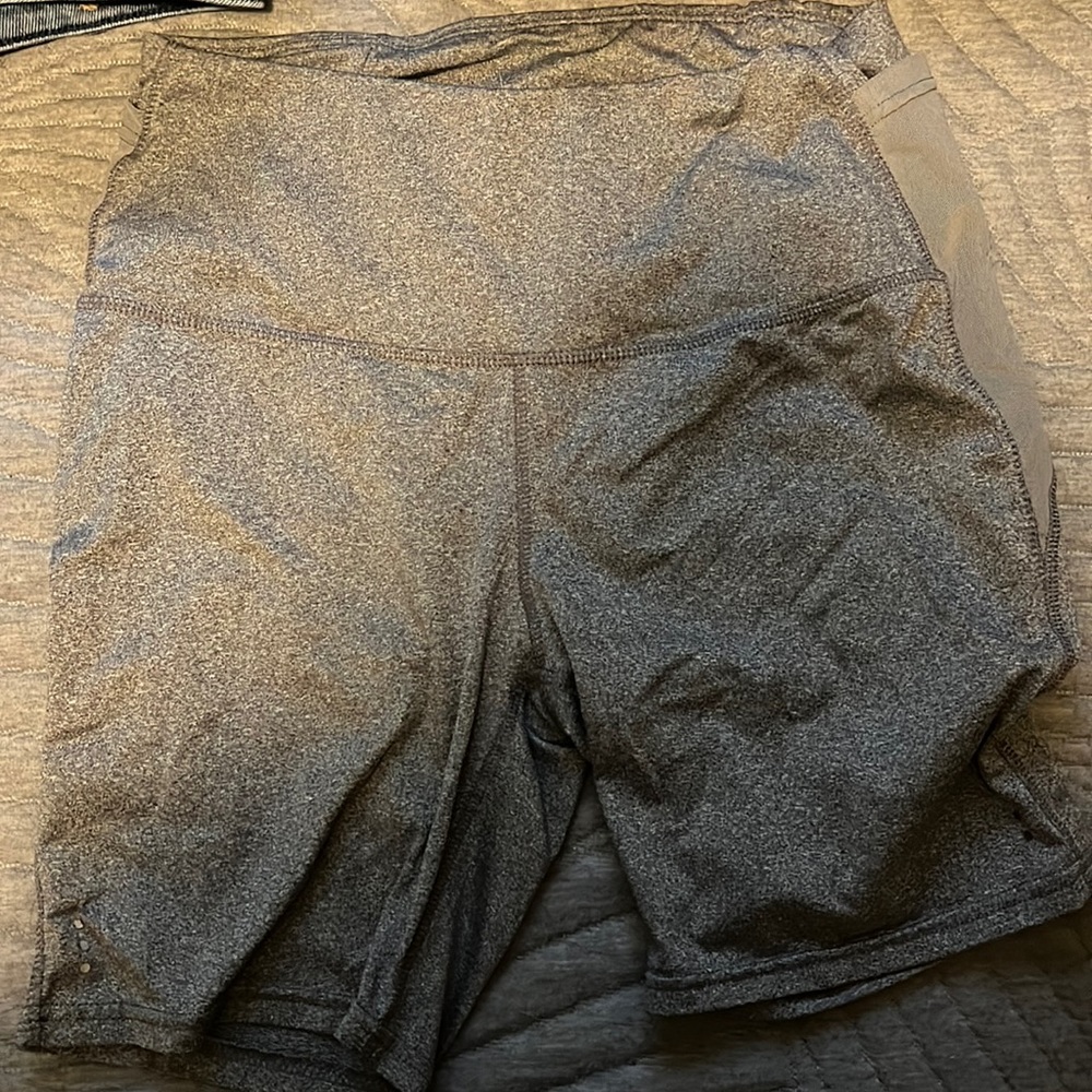 ADRIENNE VITTADINI sport shorts